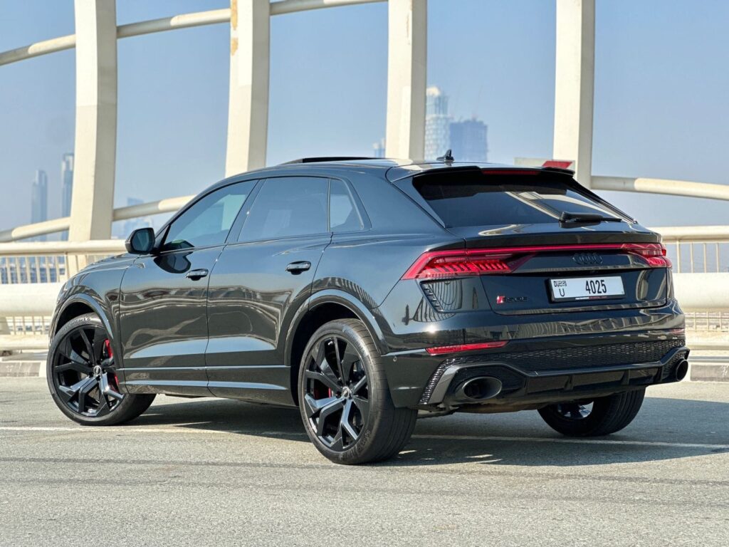 Audi RS Q8