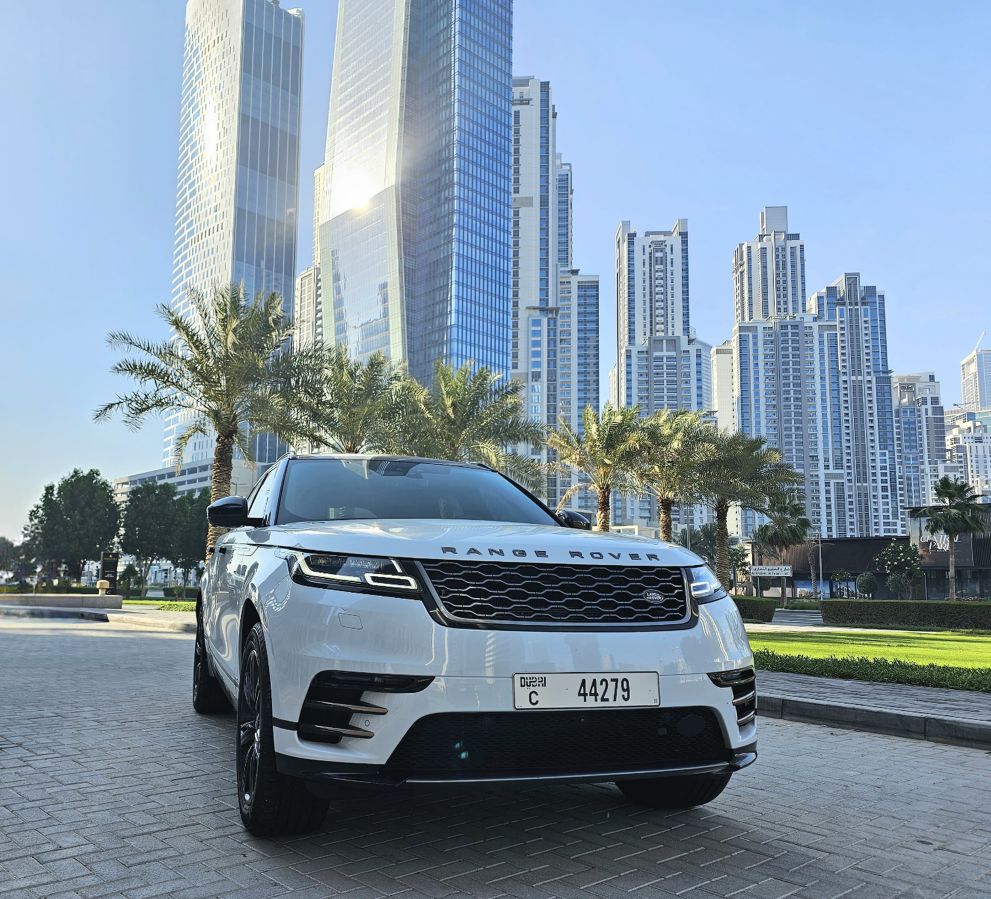 Range Rover Velar R-Dynamic