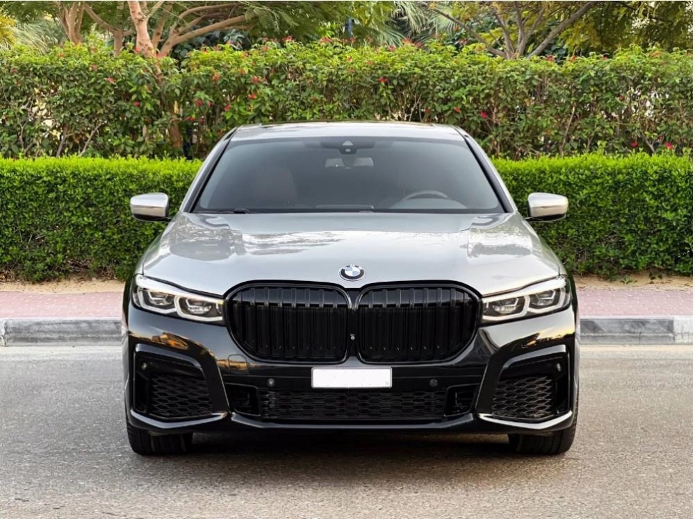 BMW 740Li 