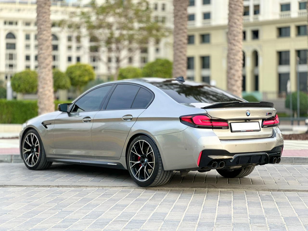 BMW M5